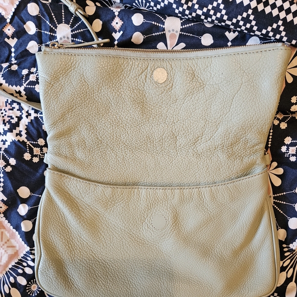 ♤ Kate Spade Mint Green Leather Fold-Over Crossbody Bag - Picture 2 of 16